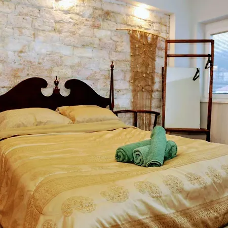 Apartamento Cinema Courtyard *