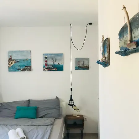 Cinema Courtyard Apartman