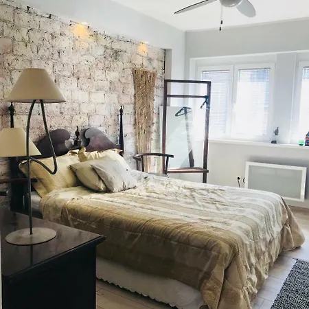 Cinema Courtyard סראייבו