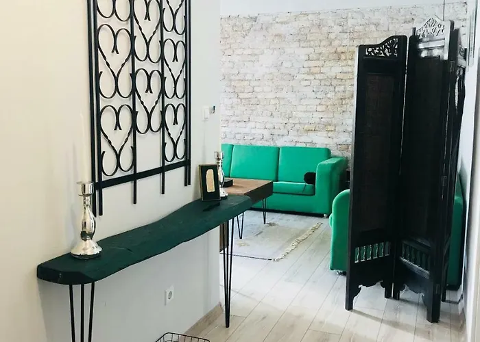 Апартаменты Cinema Courtyard *